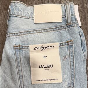 NWT Carly Jean Los Angeles Malibu Wide Leg Jeans Size 7